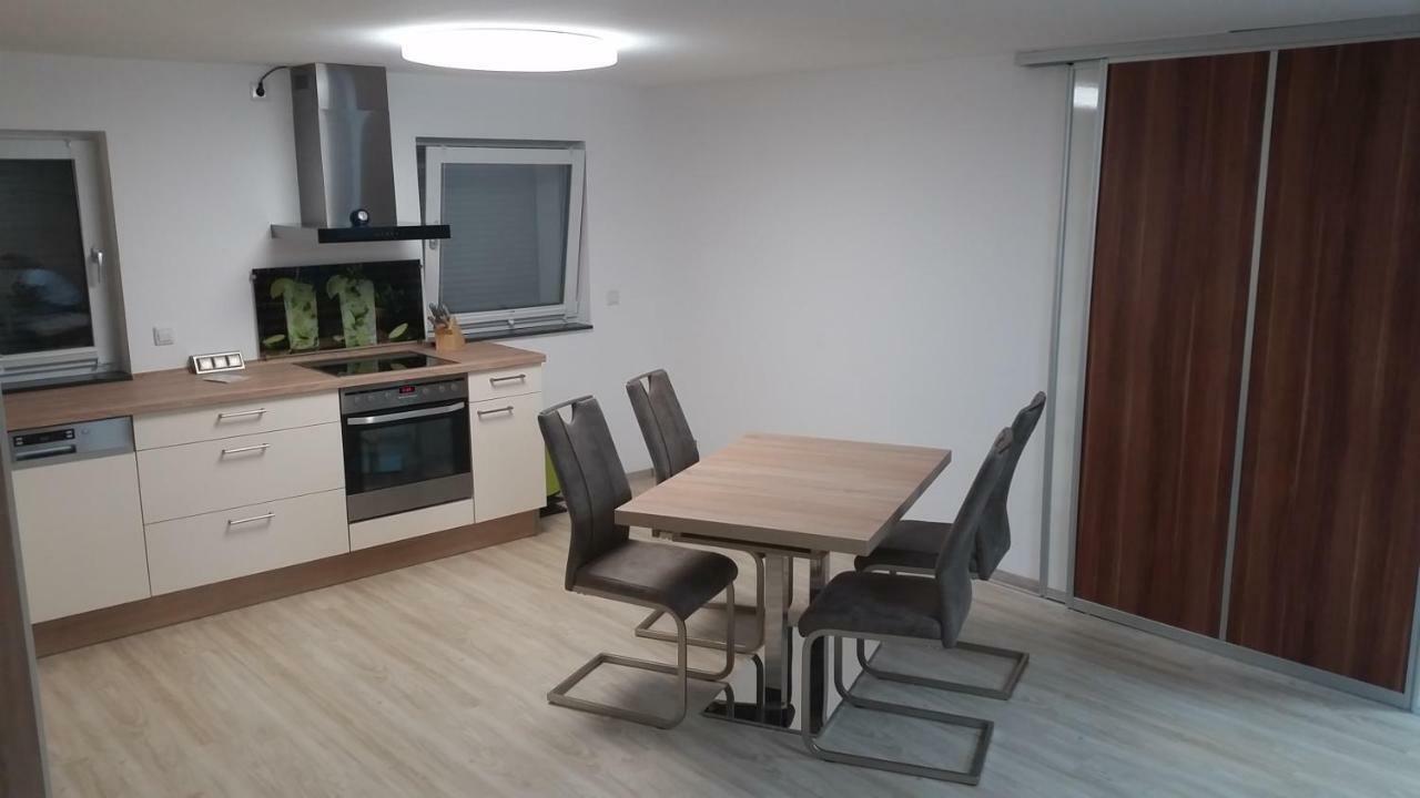 Ferienwohnung Sandra ホッケンハイム エクステリア 写真